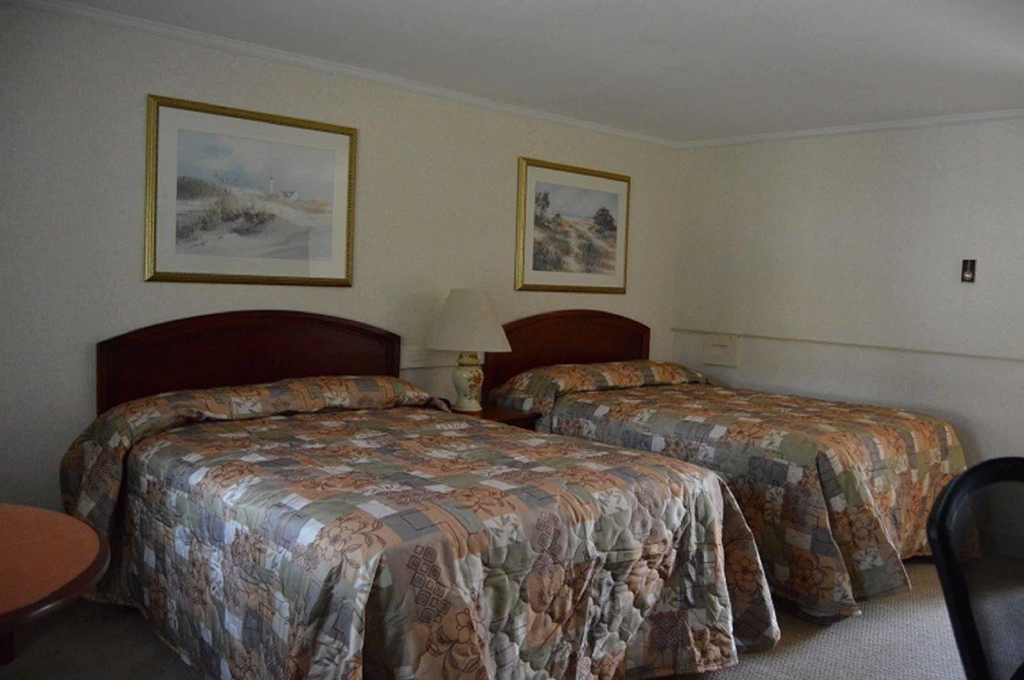 Kennebunk Gallery Motel And Cottages エクステリア 写真