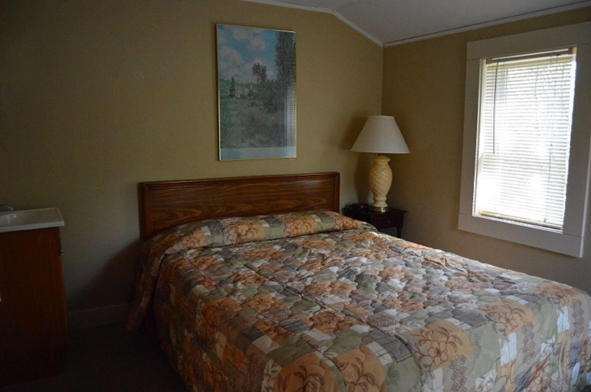 Kennebunk Gallery Motel And Cottages エクステリア 写真