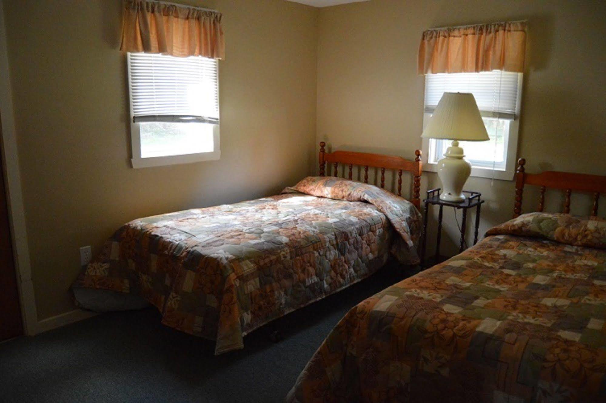 Kennebunk Gallery Motel And Cottages エクステリア 写真